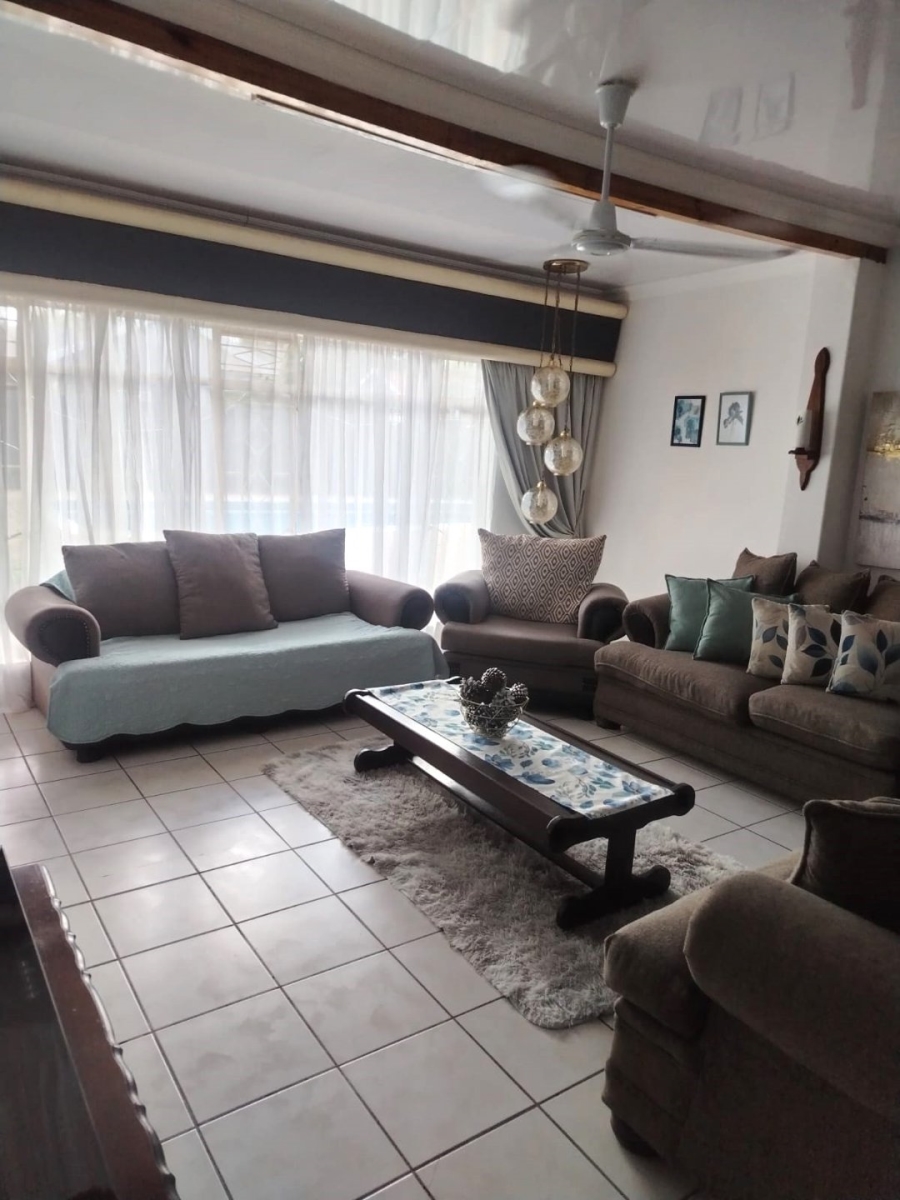 3 Bedroom Property for Sale in Flamwood North West